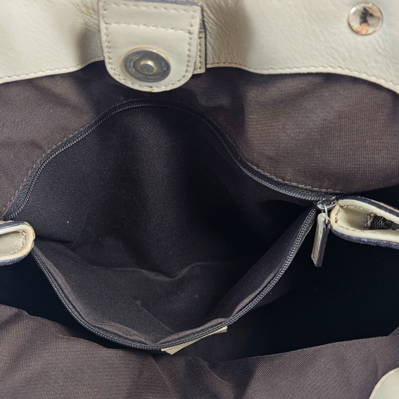 🎁GUCCI Sukey Medium Tote Bag Handbag GG Canvas MUST SELL! - Picture 10 of 16